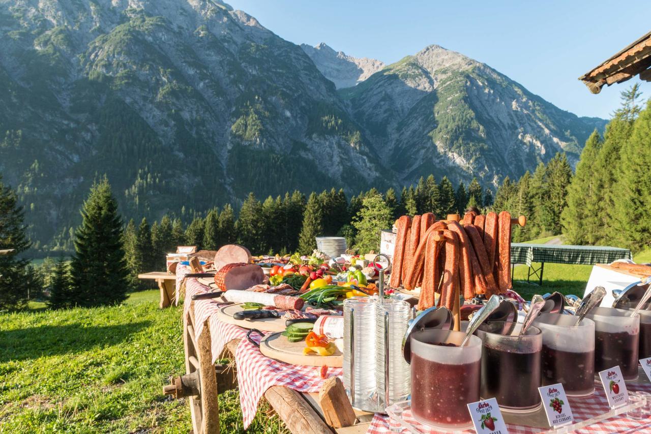 Chaletresort Lech Holzgau Exterior photo